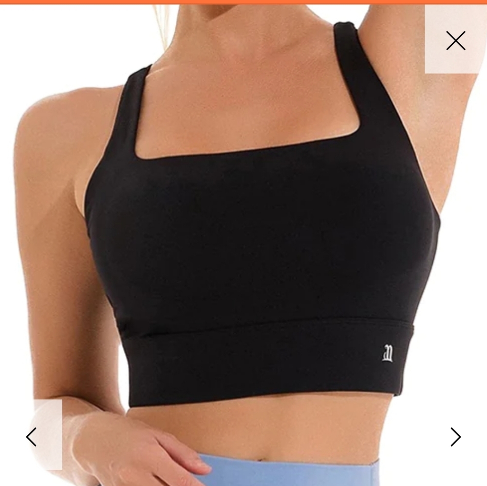 Sports bra